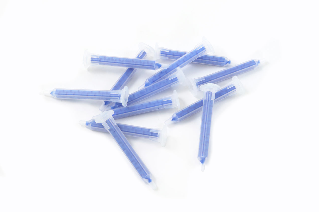 Maisīšanas uzgaļi Sikaforce 2K plastmasas līmē